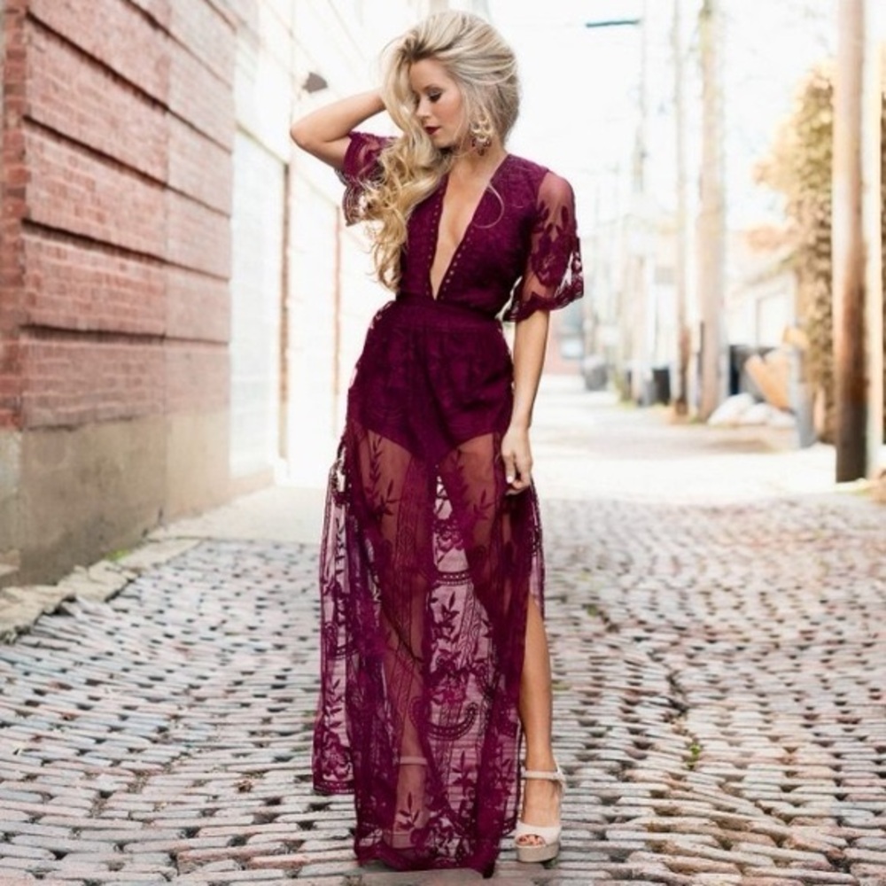 Gorgeous Merlot Deep V Sheer Modern Lace Maxi Dress NWOT